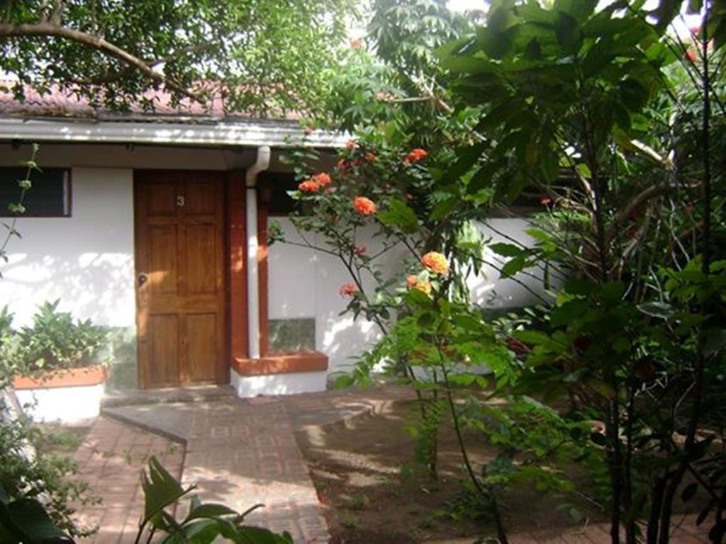 Hotel Jackie'S House 蓬塔雷纳斯 外观 照片