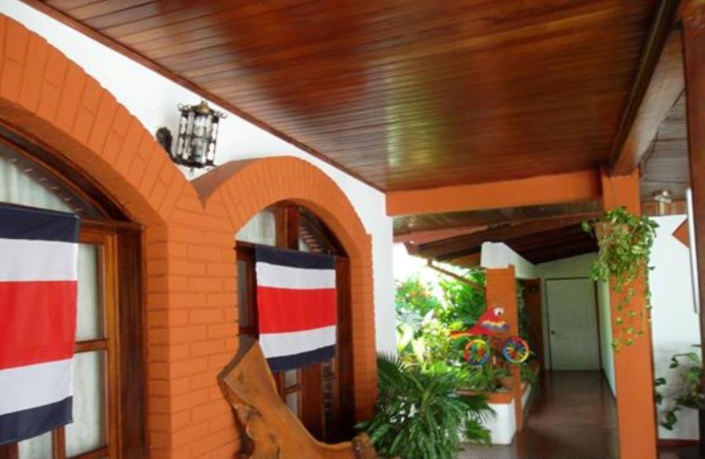 Hotel Jackie'S House 蓬塔雷纳斯 外观 照片