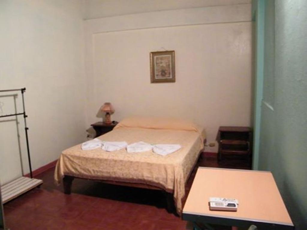 Hotel Jackie'S House 蓬塔雷纳斯 客房 照片