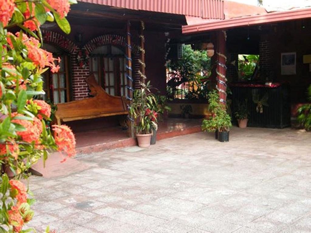 Hotel Jackie'S House 蓬塔雷纳斯 外观 照片